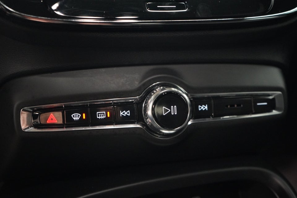 Volvo XC40 P6 ReCharge Plus 5d