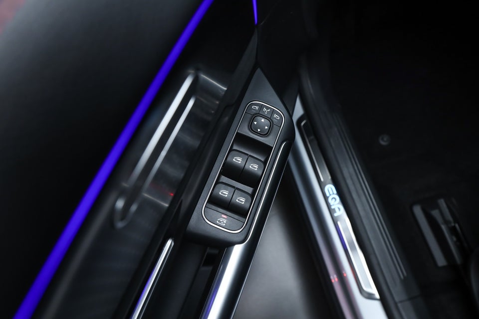 Mercedes EQA250+ AMG Advance 5d