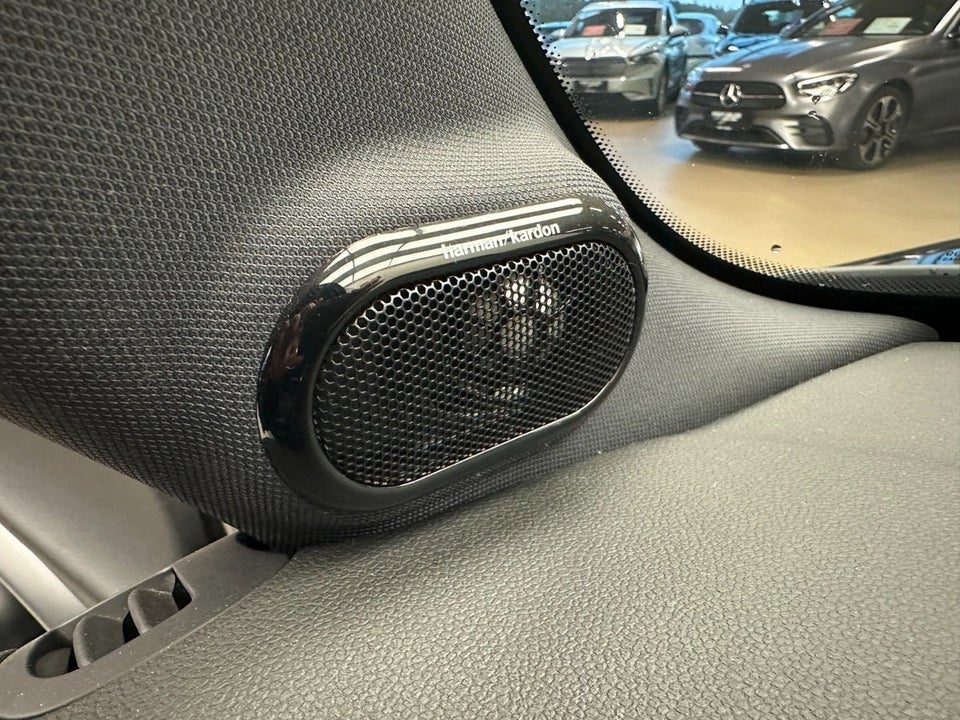 MINI Cooper SE Yours Trim 3d