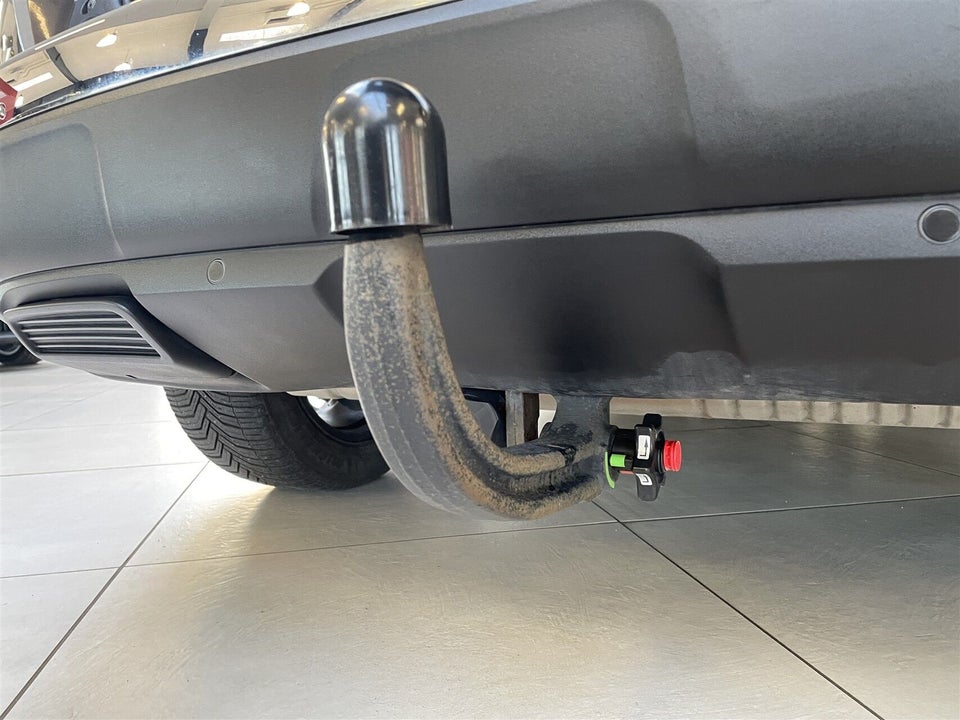 Peugeot 3008 1,6 Hybrid Allure Pack EAT8 5d