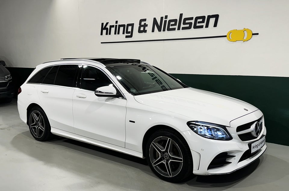 Mercedes C300 e 2,0 AMG Line stc. aut. 5d