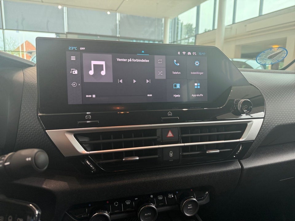 Citroën ë-C4 X 50 Plus 4d