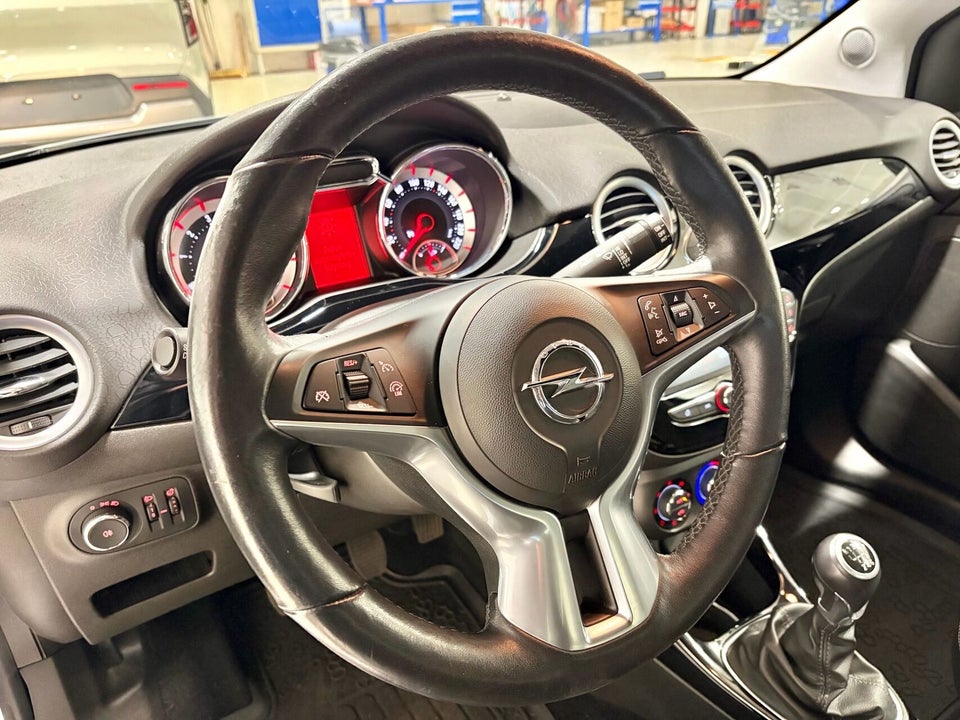 Opel Adam 1,0 T 90 Glam SwingTop 3d
