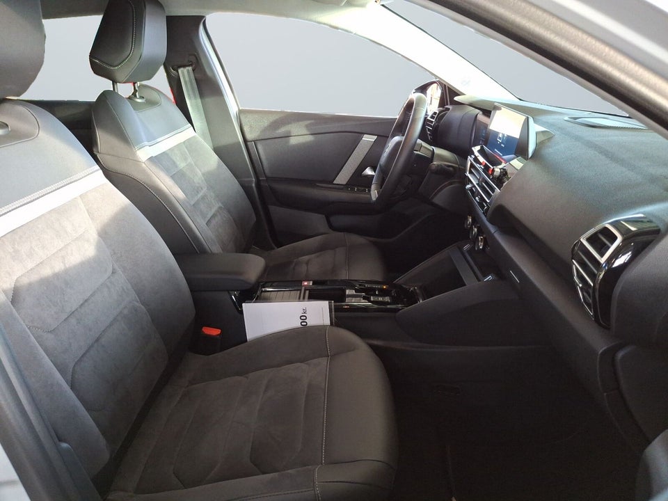 Citroën ë-C4 X 54 Ë-Series 4d