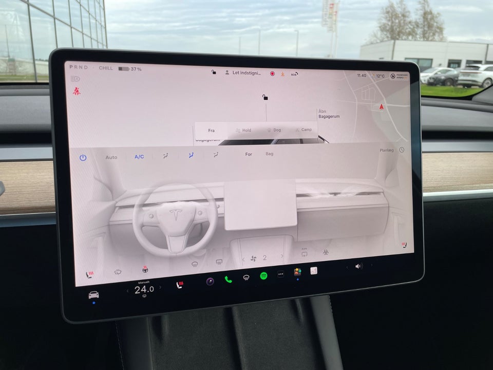 Tesla Model Y Long Range AWD 5d