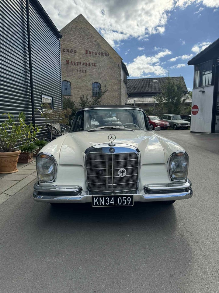 Mercedes 250 SE 2,5 Cabriolet 2d