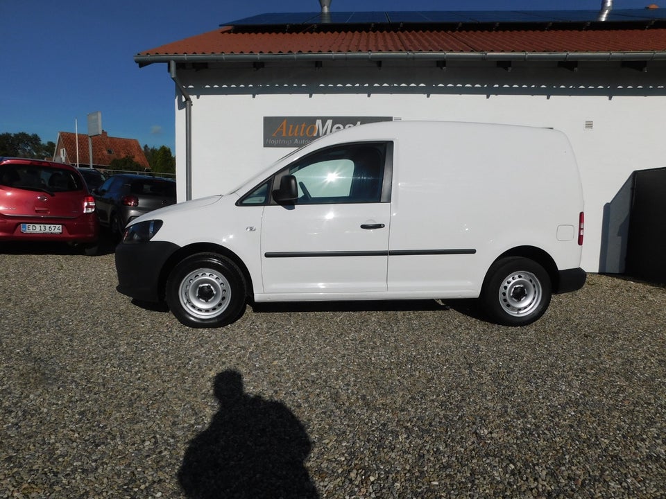 VW Caddy 1,6 TDi 102 BMT Van 5d