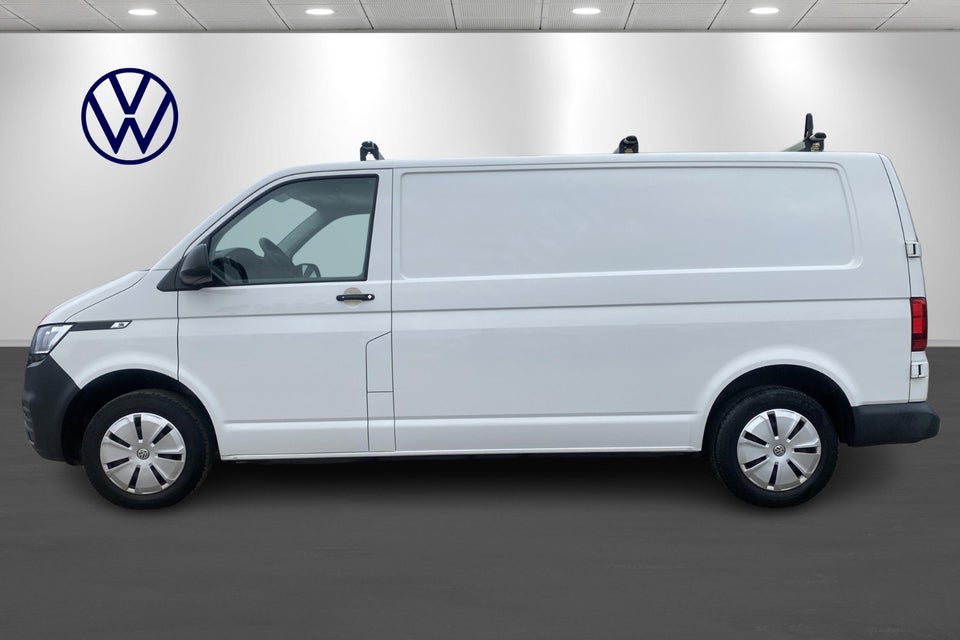 VW Transporter 2,0 TDi 110 Kassevogn lang