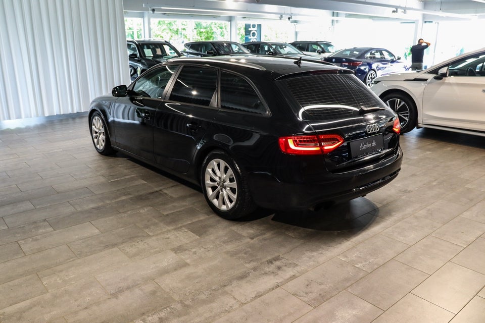 Audi A4 2,0 TDi 143 Avant Multitr. 5d