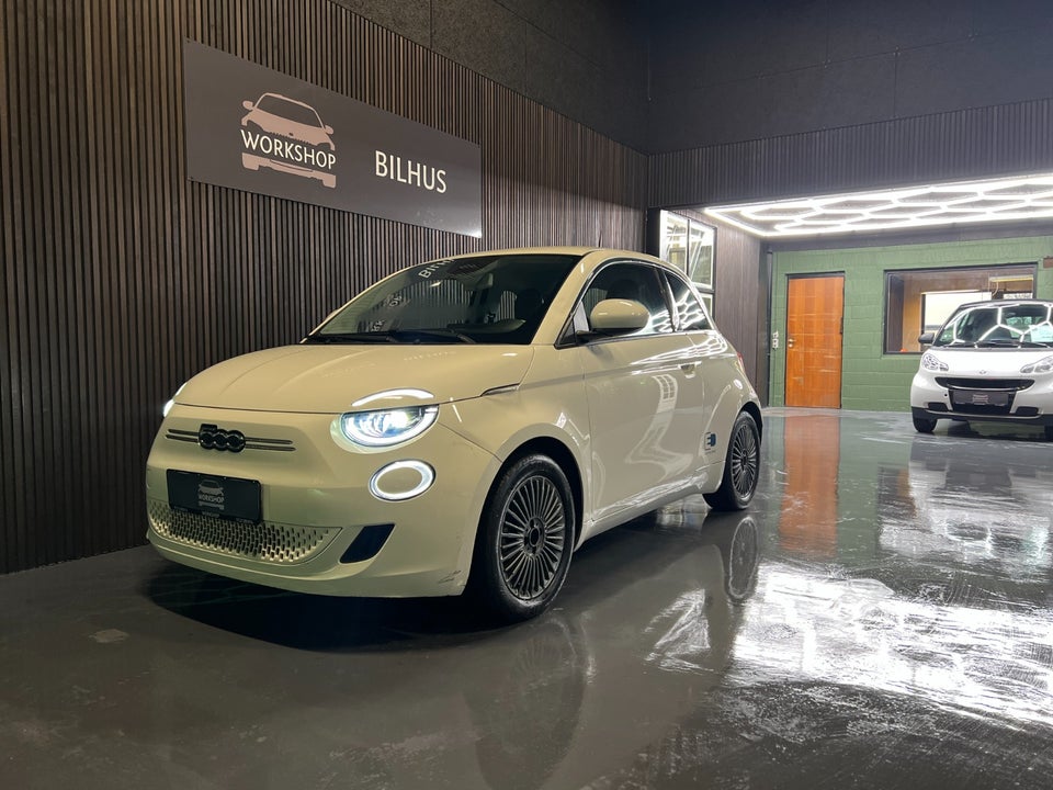 Fiat 500e 42 Icon 3d