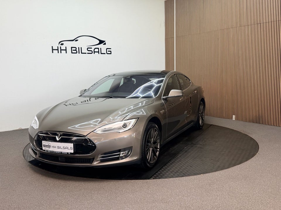 Tesla Model S P85D 5d