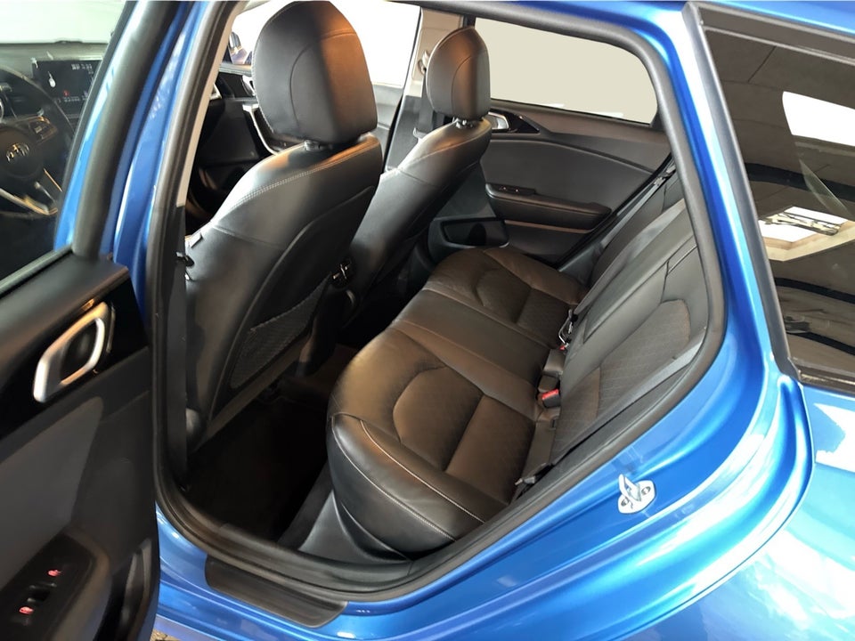 Kia Ceed 1,6 CRDi 136 Intro Edition SW DCT 5d