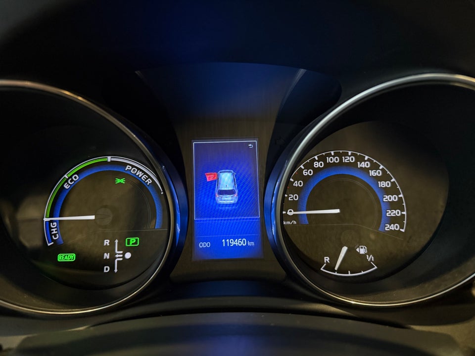 Toyota Auris 1,8 Hybrid H4 Touring Sports CVT 5d