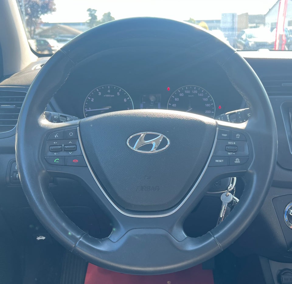 Hyundai i20 1,0 T-GDi Spring 5d