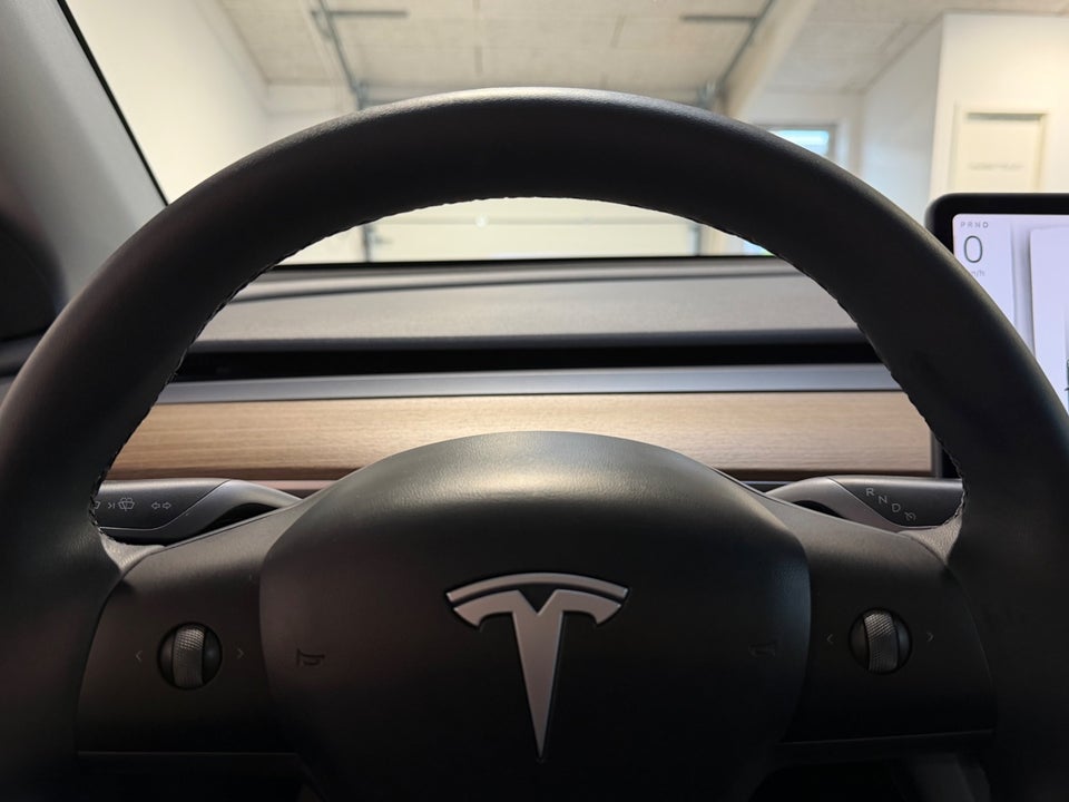Tesla Model Y Performance AWD 5d