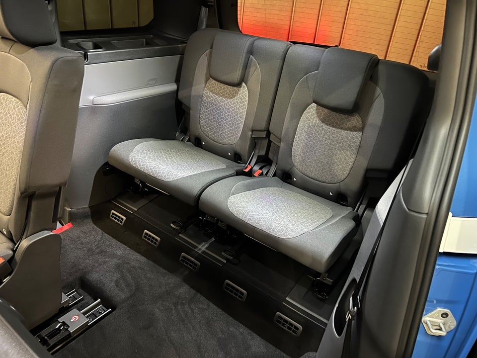 VW ID.Buzz 86 Pro 7prs LWB 5d