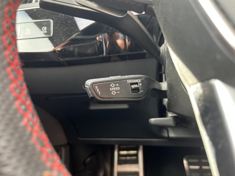 Audi Q8 e-tron 55 S-line quattro 5d