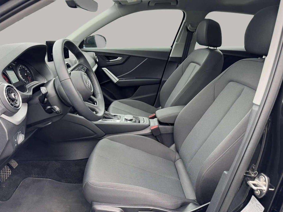 Audi Q2 35 TFSi Prestige S-tr. 5d