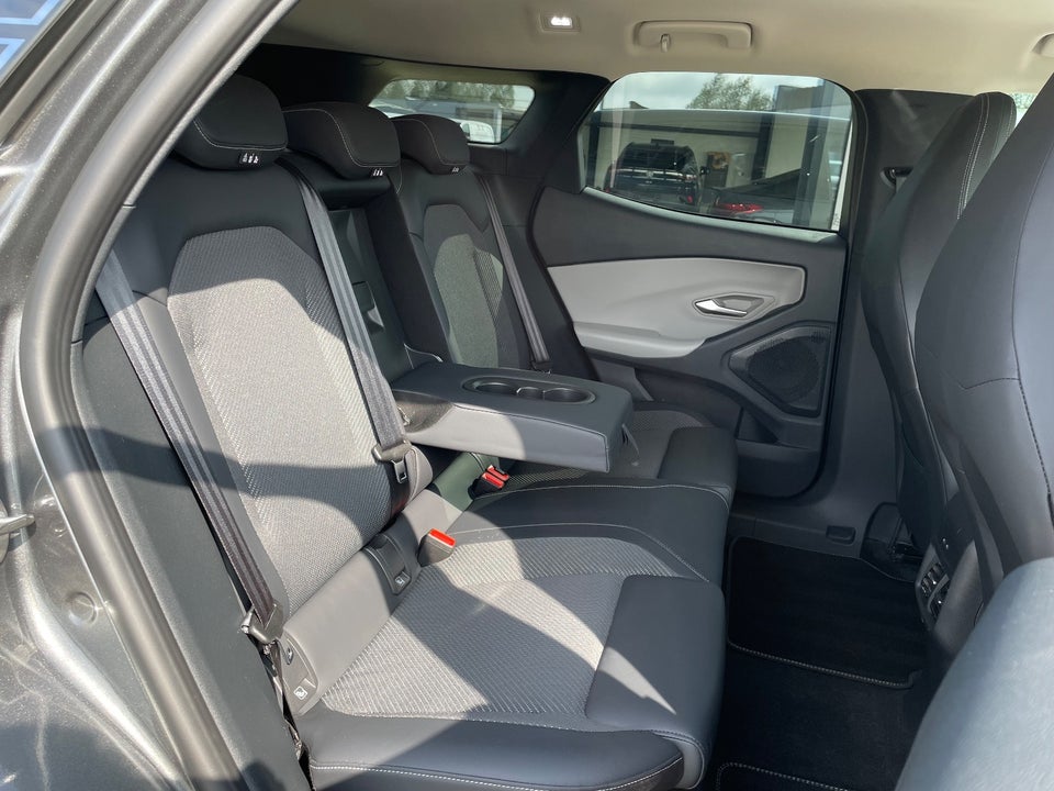Ford Explorer 79 Select Extended Range AWD 5d
