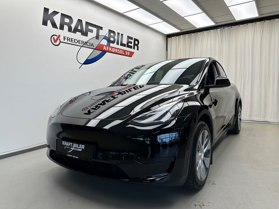 Tesla Model Y RWD 5d