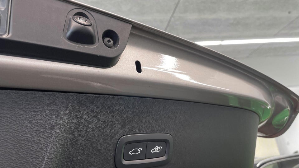 Volvo XC40 ReCharge Extended Range Plus 5d