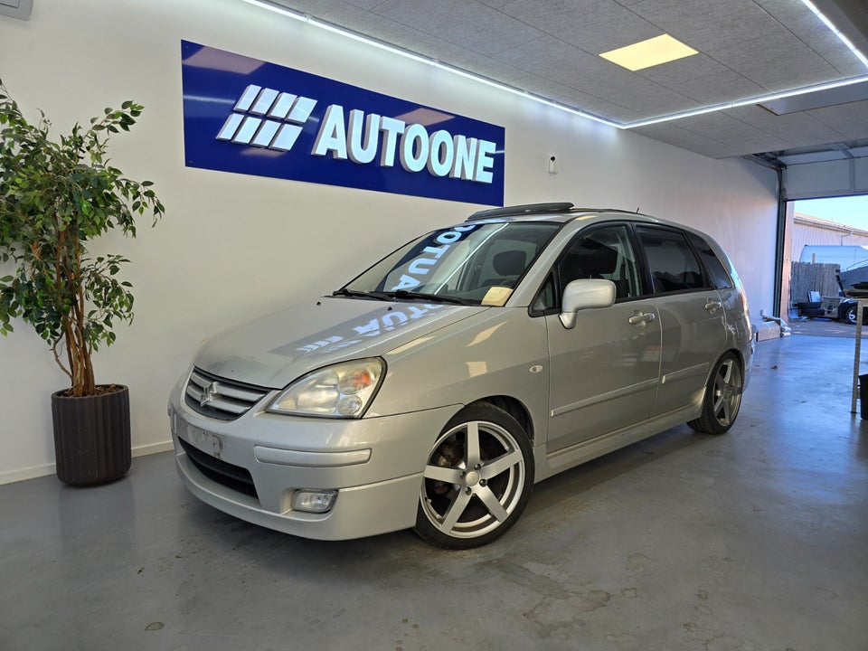 Suzuki Liana 1,6 4d