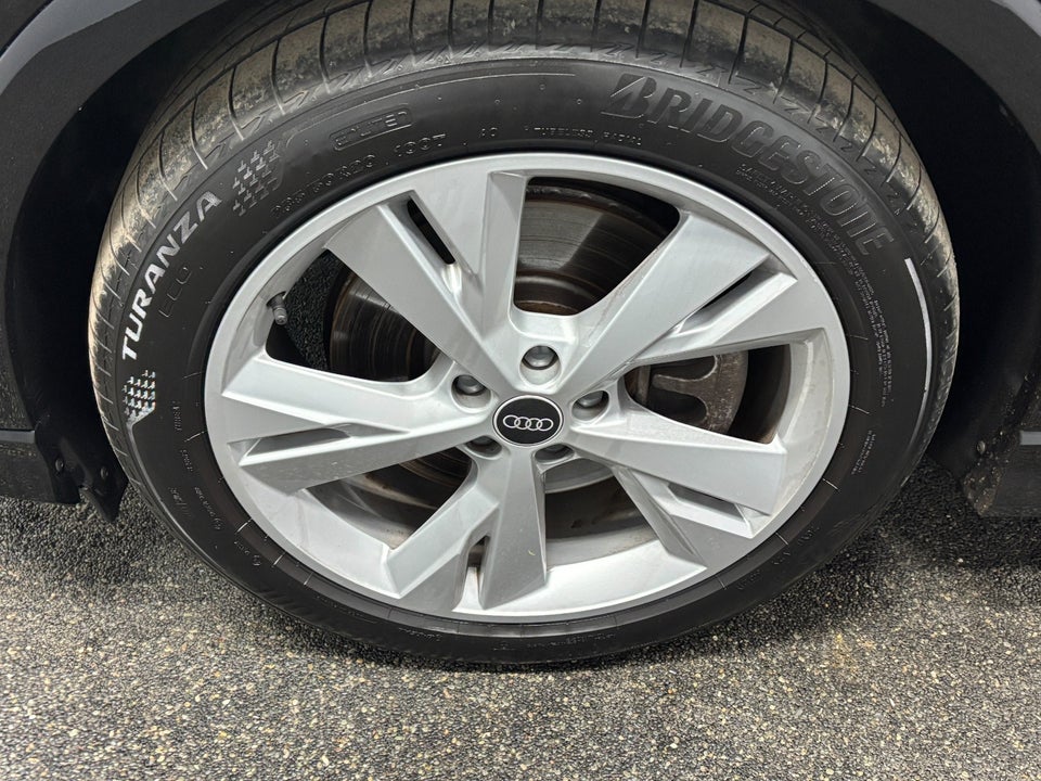 Audi Q4 e-tron 40 S-line Sportback 5d