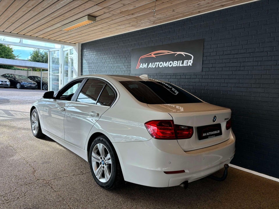 BMW 320i 2,0 aut. 4d