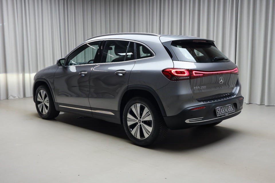 Mercedes EQA250 Progressive 5d