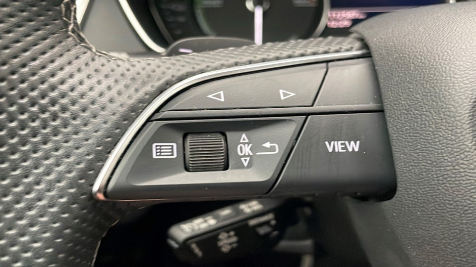 Audi Q5 50 TFSi e S-line quattro S-tr. 5d