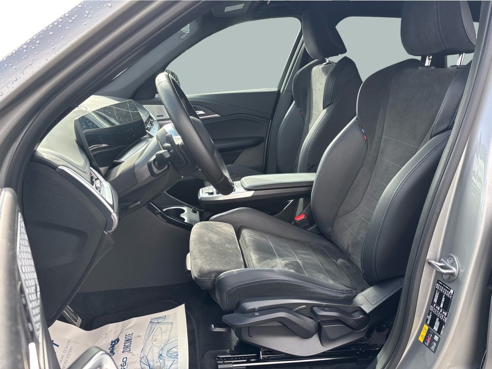 BMW iX1 eDrive20 M-Sport 5d