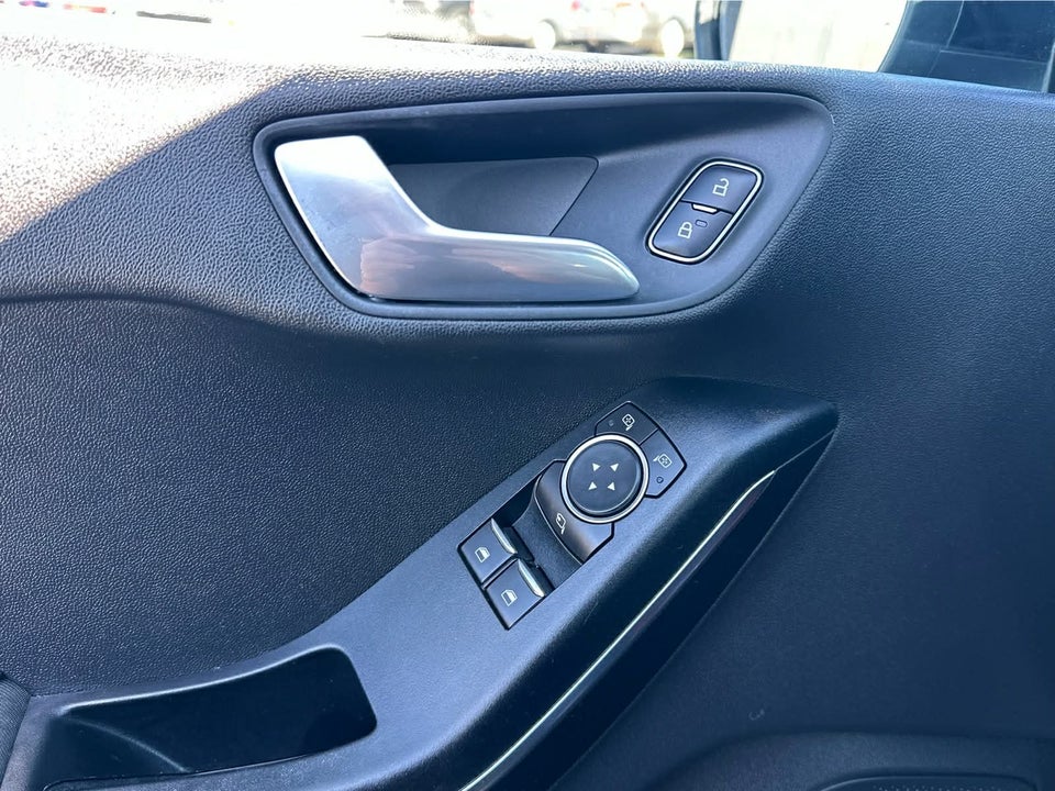 Ford Fiesta 1,0 EcoBoost Titanium 5d