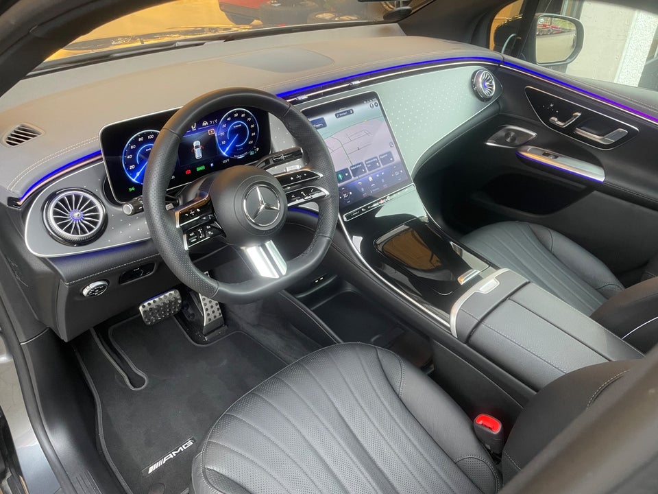 Mercedes EQE300 SUV AMG Line 5d