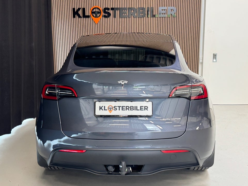Tesla Model Y Long Range AWD 5d