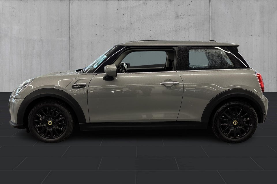 MINI Cooper SE Camden Edition 3d