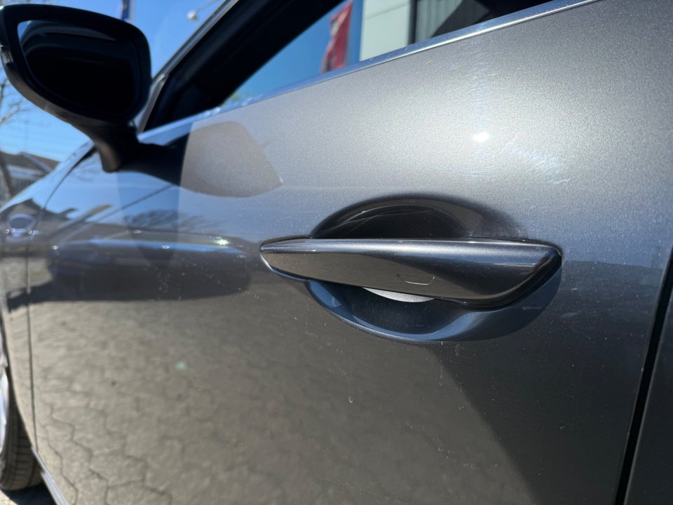 Mazda 3 2,0 e-SkyActiv-G 150 Sky 5d