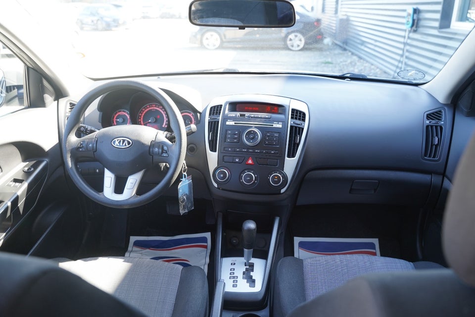 Kia Ceed 1,6 CVVT Active SW aut. 5d