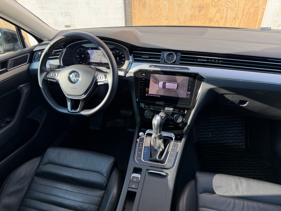 VW Passat 2,0 TDi 190 Highline Variant DSG 4Motion 5d