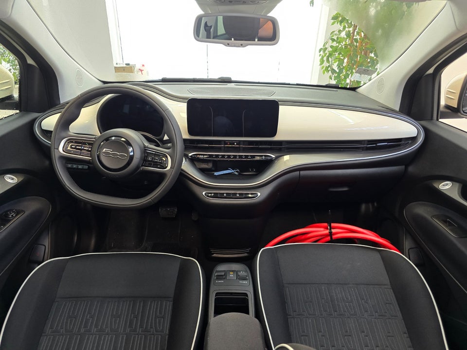 Fiat 500e 42 Icon Cabrio 2d