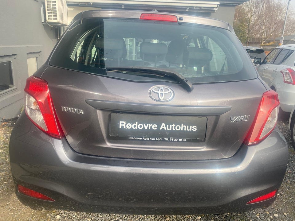 Toyota Yaris 1,0 VVT-i T2 Touch 5d