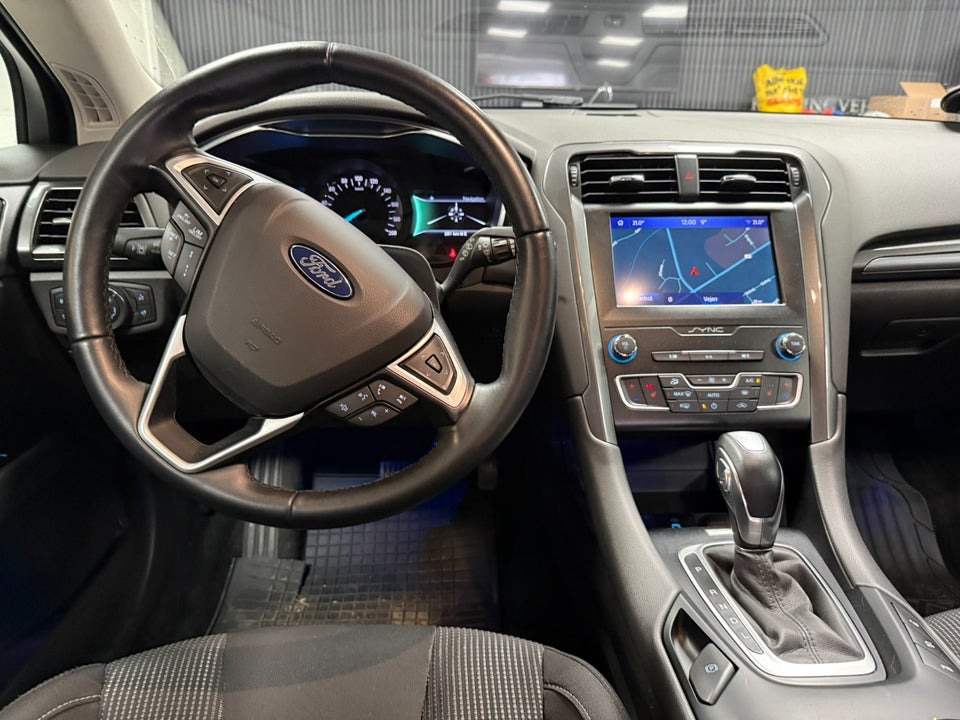 Ford Mondeo 2,0 HEV Titanium stc. CVT 5d