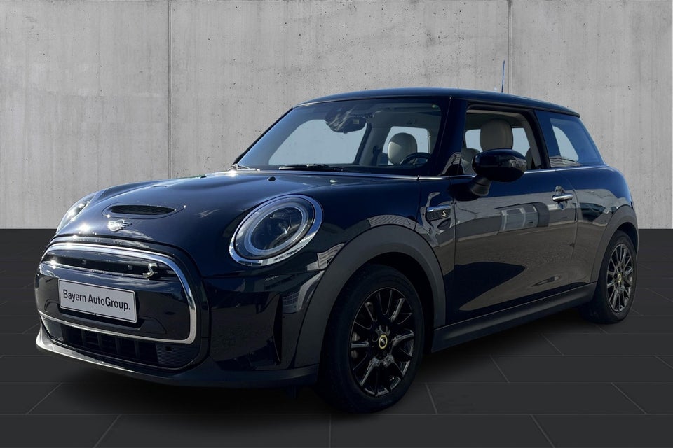 MINI Cooper SE Classic Trim 3d