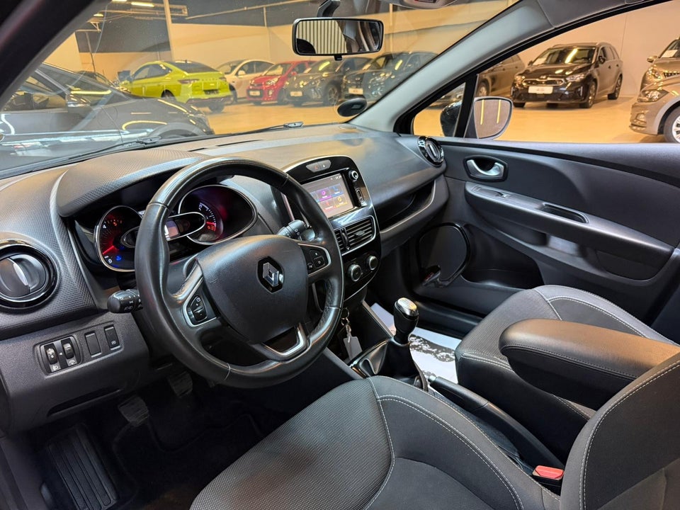 Renault Clio IV 1,5 dCi 90 Limited Sport Tourer 5d
