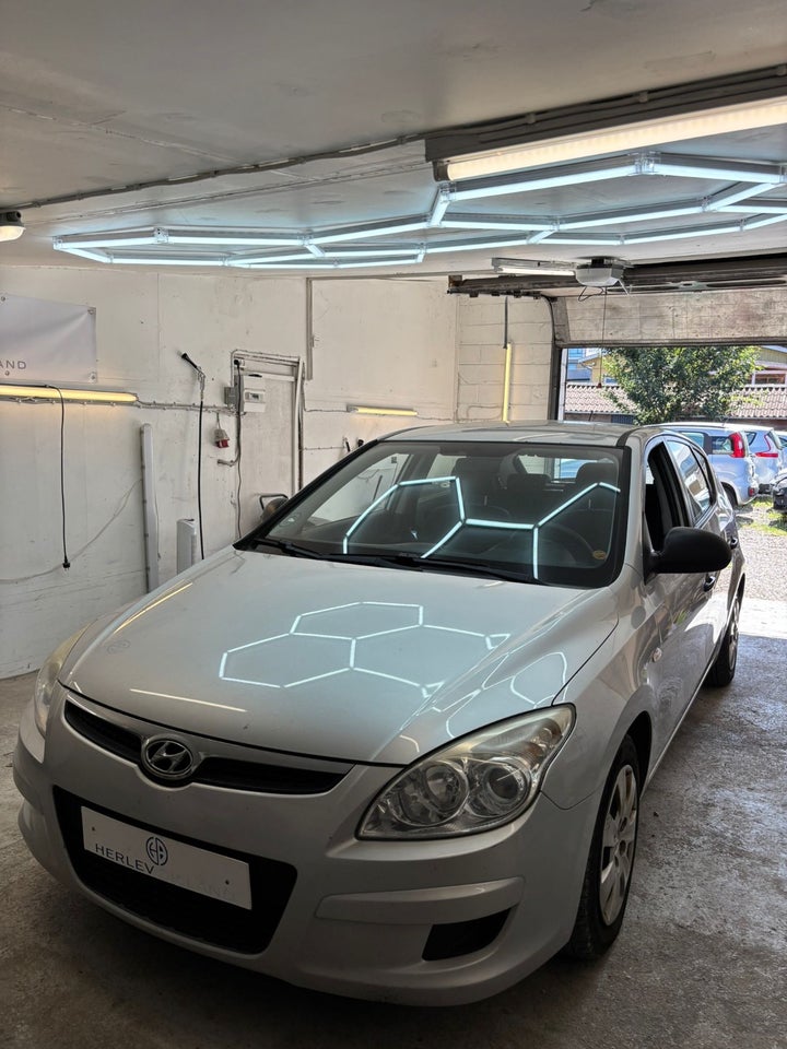 Hyundai i30 1,4 CVVT 109 Classic 5d