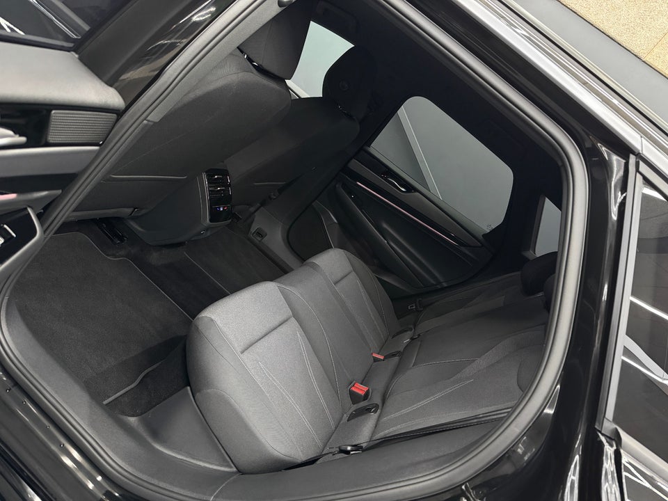 VW ID.7 86 Pro S Tourer 5d