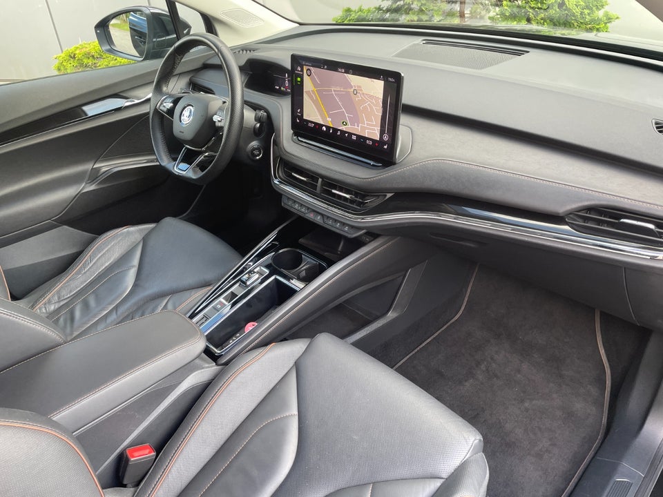 Skoda Enyaq 80 iV Plus Suite 5d