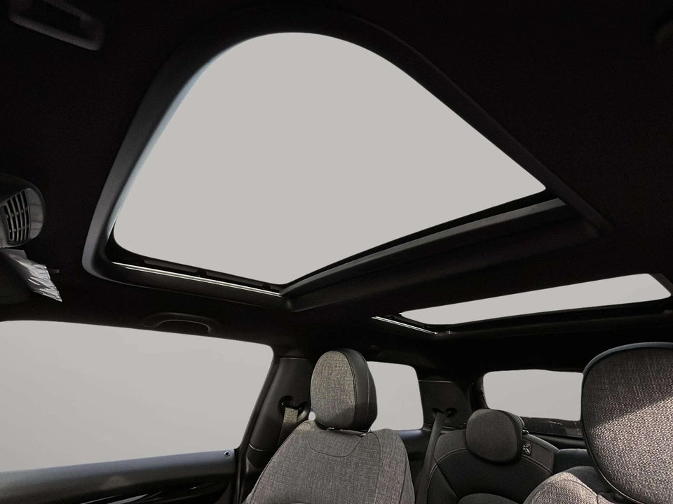 MINI Cooper SE Yours Trim 3d