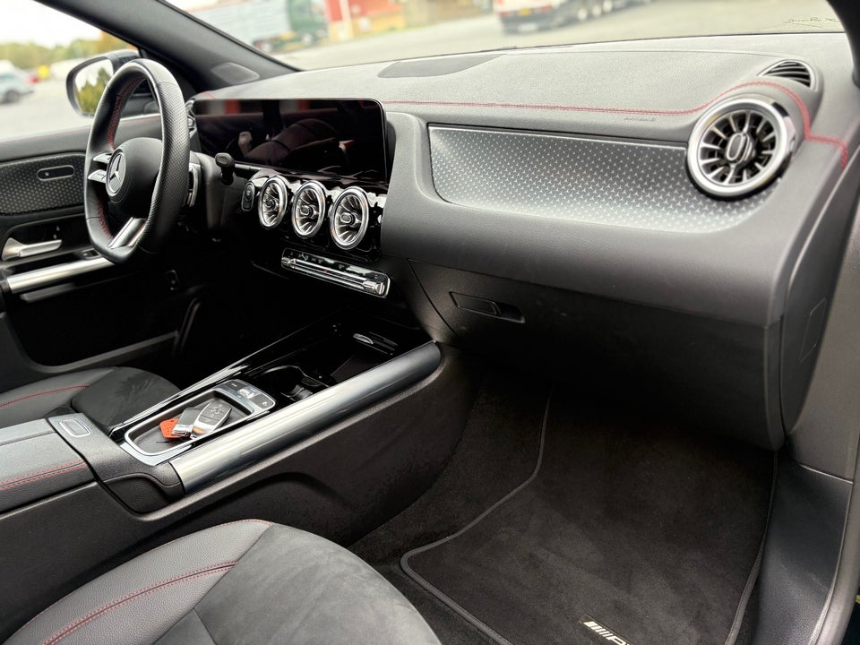 Mercedes EQA350 AMG Line 4Matic 5d