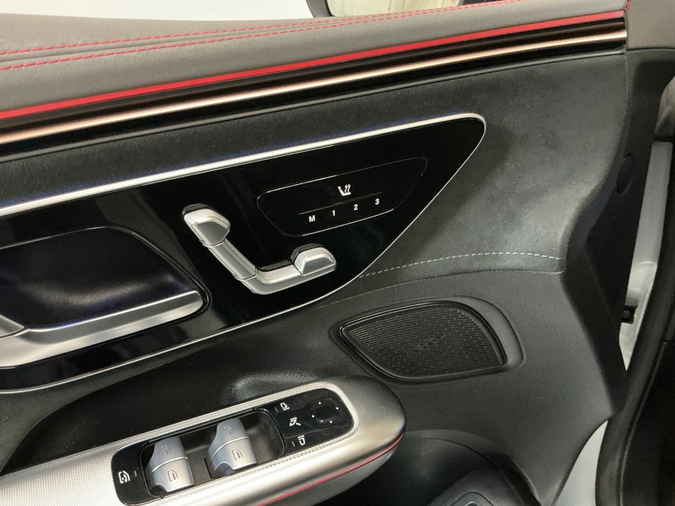 Mercedes EQE350 AMG Line 4d