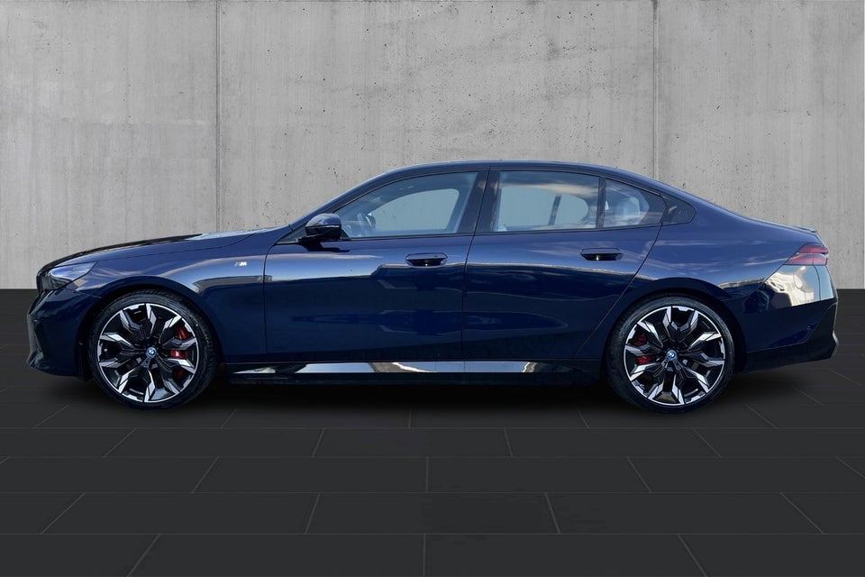 BMW i5 eDrive40 M-Sport Pro 4d